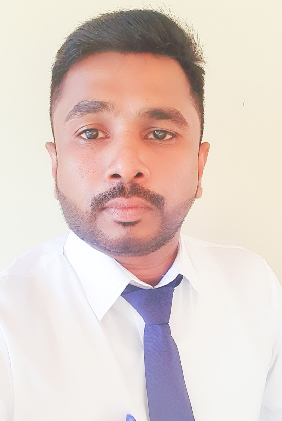 Mr C Larojan