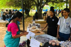 Sweet and Juice Student-Led Sales Event by Entrepreneurship Club (2)