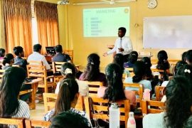 Seminar on Work Challenges and Internship Opportunities (2)